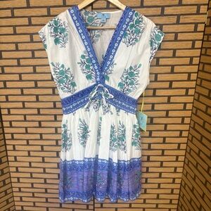 CeCe‎ White And Blue Floral Dress Size Small